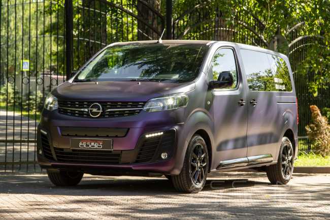 Вдаль с комфортом, звуком и стилем: автозвук и тюнинг Opel Zafira Life