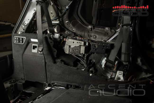 Новый звук в BMW X7: решения, новинки, лучшее железо и профессиональный монтаж