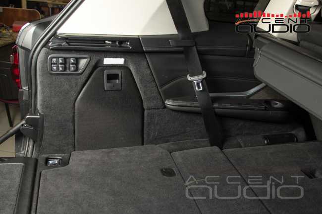 Новый звук в BMW X7: решения, новинки, лучшее железо и профессиональный монтаж