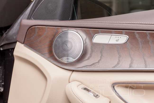 Бюджетно – значит отлично: новый звук в Mercedes-Benz W205
