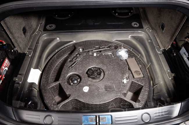 Звук выходного дня: современный Hi-End для Bentley Continental GT