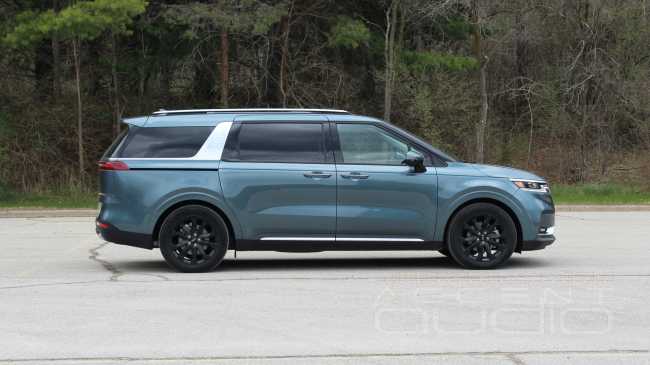 Аудиосистема в новом Kia Carnival: новинки, решения, инновации