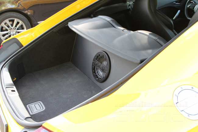 Желтый гром: Модернизация аудиосистемы в новом Audi TT quattro