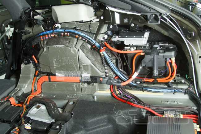 Тяжелый Hi-End для лучшего автомобиля в мире !