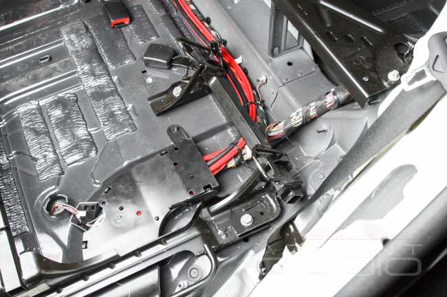 Явные отличия: настоящий звук в Mercedes-Benz GLE Coupe AMG 53