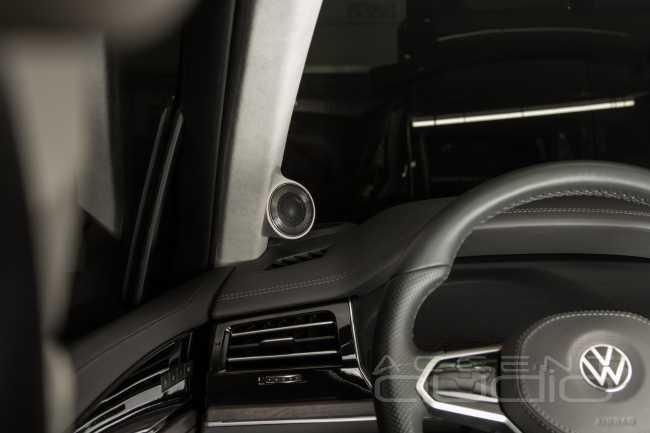 Полное трёхполосное решение для нового VW Touareg