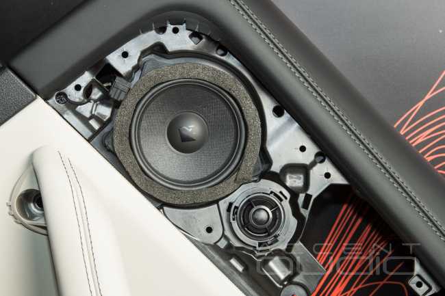 Самый музыкальный GLE – премиум звук для любимой 