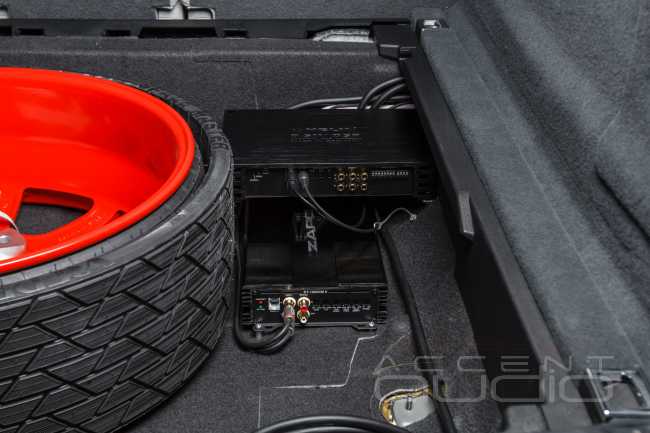 Штатная премиум аудиосистема в новом Porsche Cayenne Coupe
