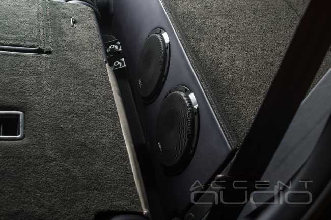 Bentley Premium Sound System, вместо жалкой заводской пародии 