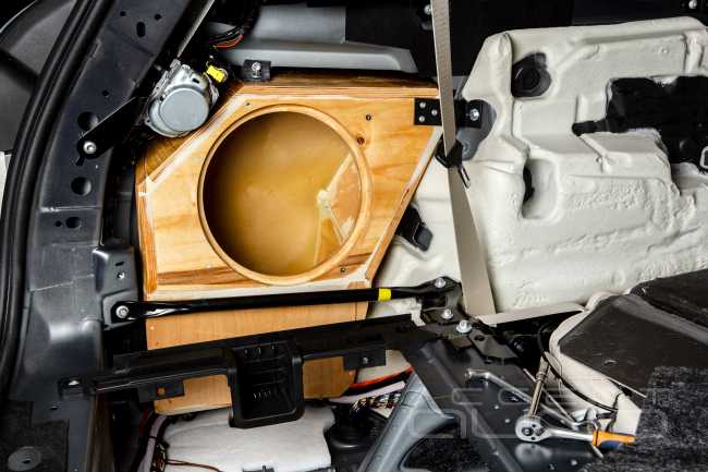 Hi-End: Audiotec-fischer - НЕБурмистр в новом Mercedes-Benz GLS 2020 