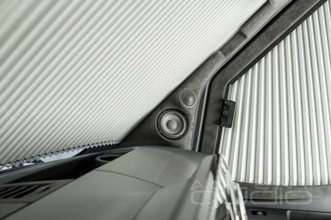 А я – в домике: автозвук и дооснащение автодома Mercedes-Benz Hymer