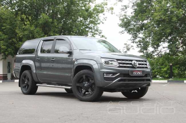 Правильная трешка с сабвуфером: новая аудиосистема для VW Amarok