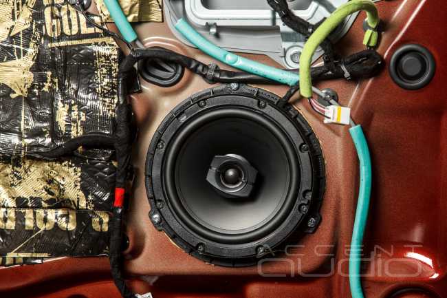 Аудиосистема в новом Kia Carnival: новинки, решения, инновации