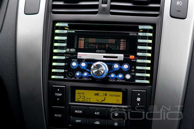 2-DIN магнитола в Hyundai Tucson