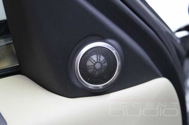 Аудиосистема в новом Range Rover Sport: как это может быть ?