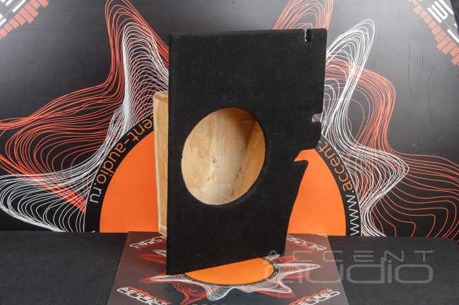 Нескромный звук в скромном Mitsubishi Pajero Sport 