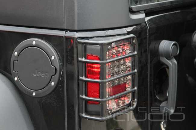 Тюнинг Jeep Wrangler Rubicon Black Edition: кроме аудиосистемы ...