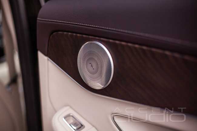 Бюджетно – значит отлично: новый звук в Mercedes-Benz W205