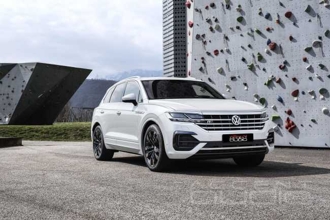 Полное трёхполосное решение для нового VW Touareg