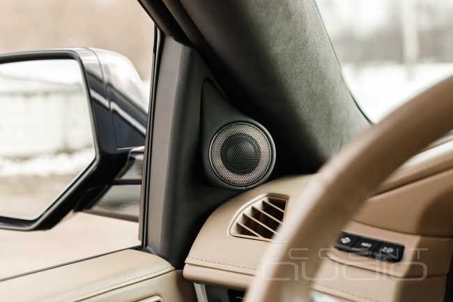 Немецкий звук в американской машине: модернизация аудиосистемы Cadillac Escalade
