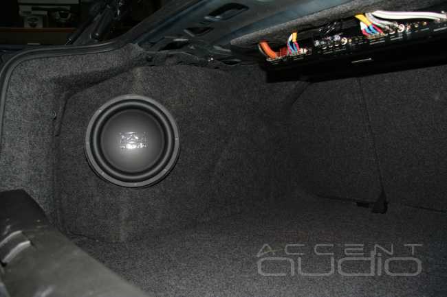 Особенности установки акустики в Volkswagen Jetta