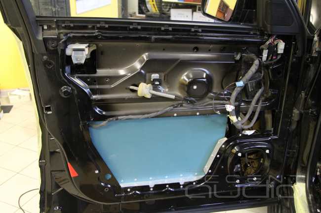 Range Rover Vogue Быстрая модернизация звука на базе Hi-End компонентов