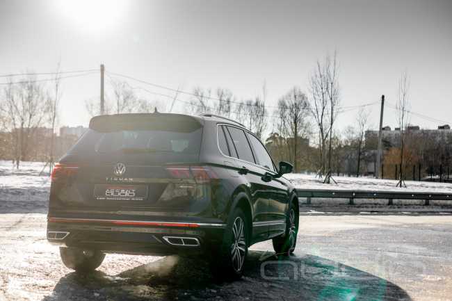 Будущая трёшка в рестайле: масштабируемая аудиосистема для VW Tiguan 2 Restyle