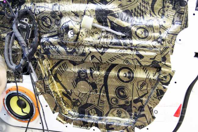 Range Rover Vogue Быстрая модернизация звука на базе Hi-End компонентов