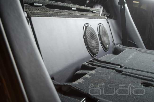 Bentley Premium Sound System, вместо жалкой заводской пародии 