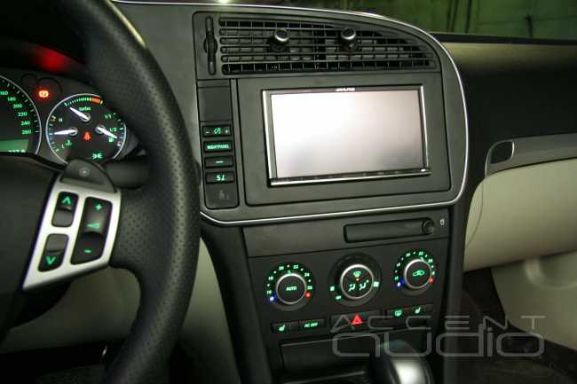 Saab 9.3: Проверяйте наличие музыки не отходя от кассы