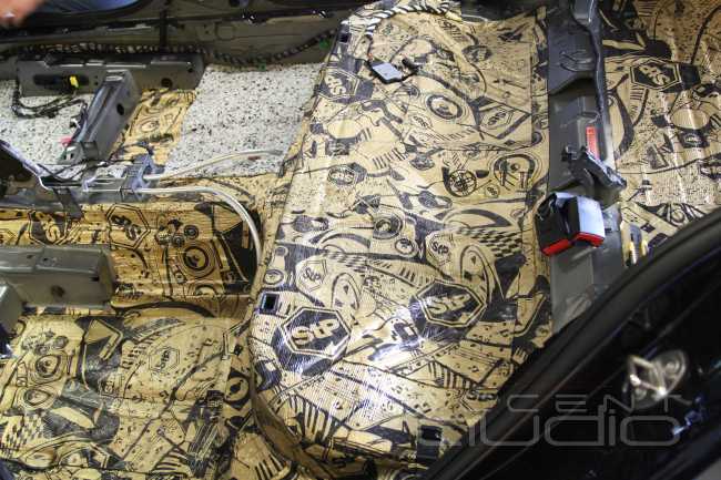 Настоящему немцу – благородный звук: правильная модернизация аудиосистемы VW Jetta