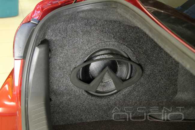 Замена пародии от Bose на настоящую аудиосистему в Infiniti Q50