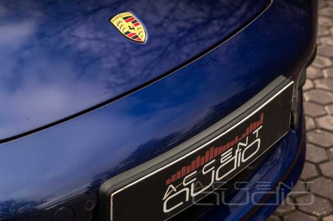 Аудиосистема для Porsche Carrera 911 S: красивые решения для красивого автомобиля