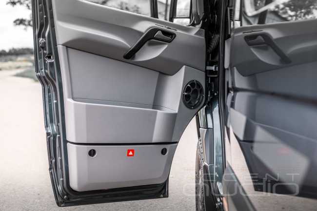 Звук для Mercedes-Benz Sprinter CS-Reisemobile