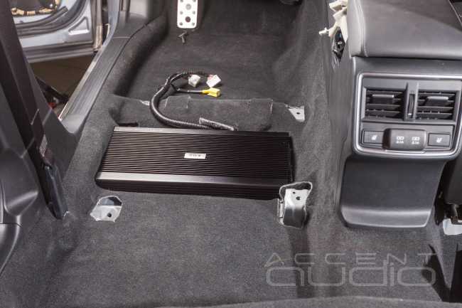 Серьезный звук в новом Subaru Forester