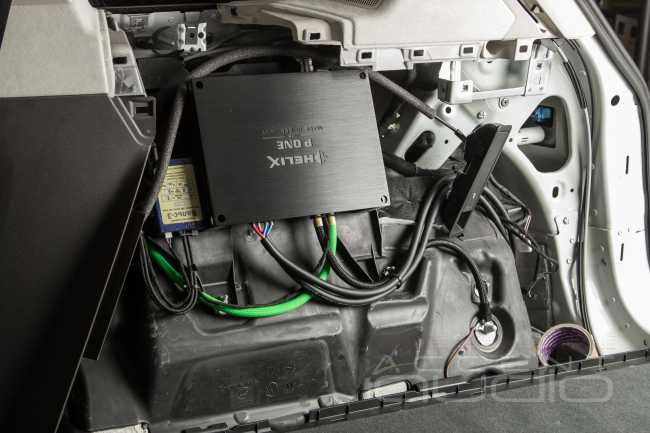 Полное трёхполосное решение для нового VW Touareg