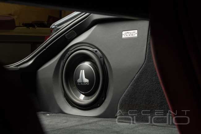 Как сделать звучание аудиосистемы Porsche Panamera роскошным