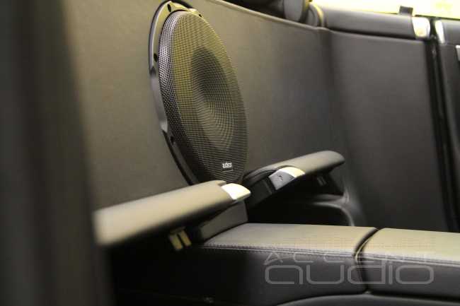 Отбрасывая все лишнее от HarmanKardon: новый звук Audison в Mercedes-Benz SL350
