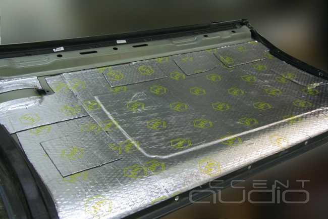 Особенности установки акустики в Volkswagen Jetta