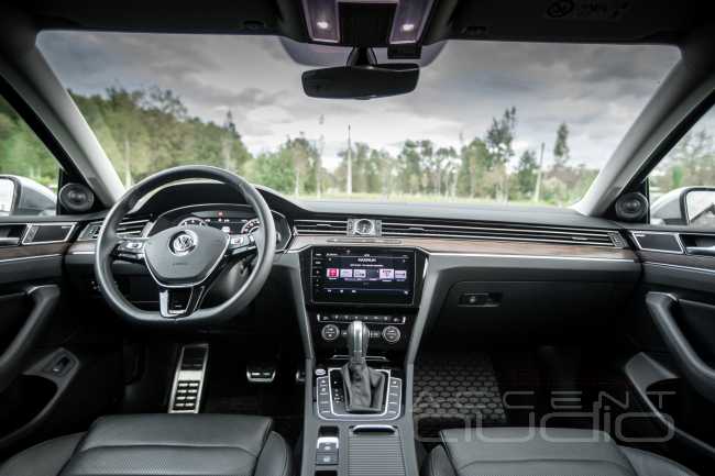 Лучше, чем Dynaudio: новая аудиосистема в Volkswagen Passat AllTrack