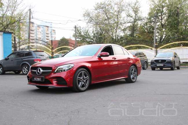 Правильные музыкальные решения для Mercedes-Benz W205 2019г