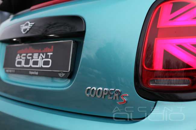 Индивидуальный стиль звука в MINI – красота и мощь в малом объёме