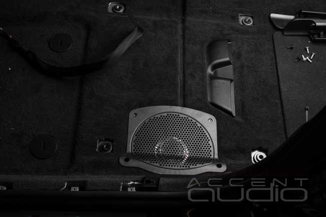 Мне все самое лучшее: правильный звук на немецких компонентах для BMW 540i