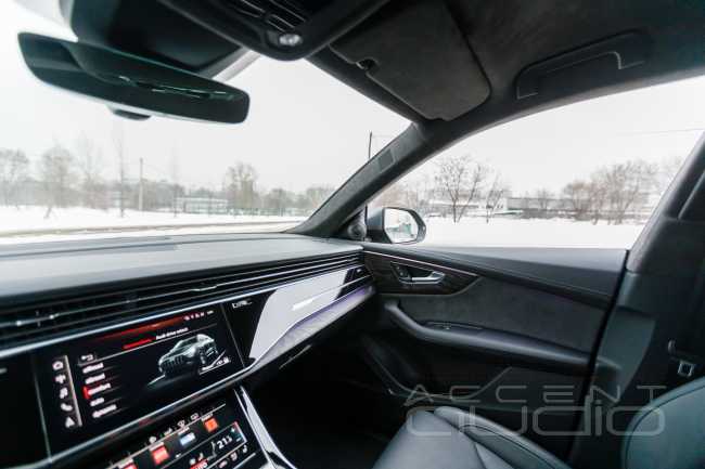 Hi-End аудиосистема для Audi Q8