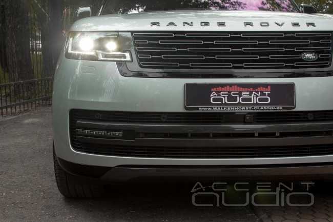Не бюджетное решение: замена Meridian на аудиосистему в новом Range Rover