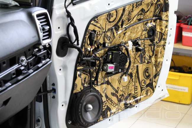 Новый звук на старых компонентах в новом Kia Sportage.