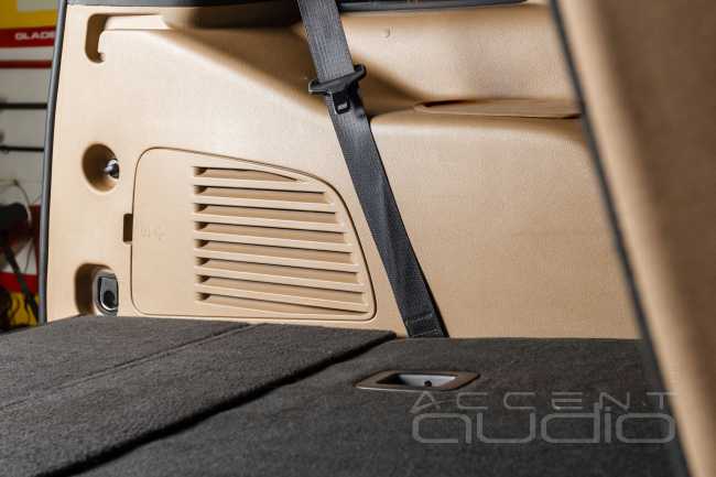 Немецкий звук в американской машине: модернизация аудиосистемы Cadillac Escalade