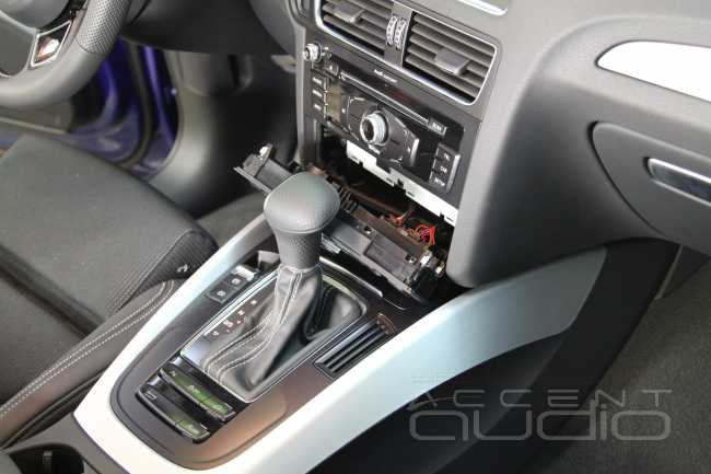 Установка Alpine X701D-A в новый Audi Q5 2016