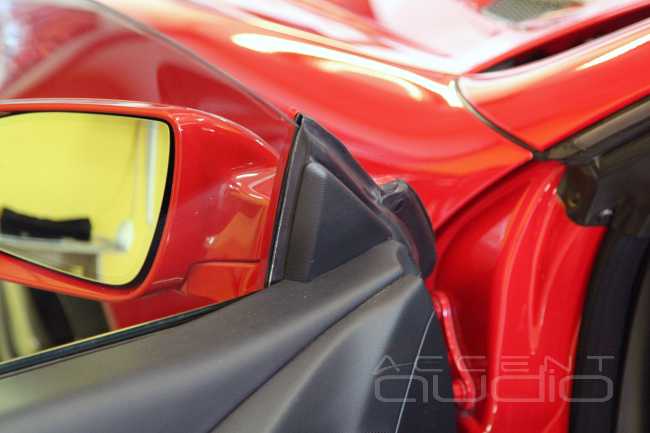Отбрасывая все лишнее от HarmanKardon: новый звук Audison в Mercedes-Benz SL350