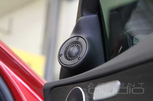 Правильные музыкальные решения для Mercedes-Benz W205 2019г